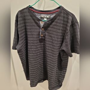 Free Planet stripped t-shirt